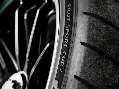 MICHELIN Pilot Sport CUP 2 275 35 ZR19 3D model