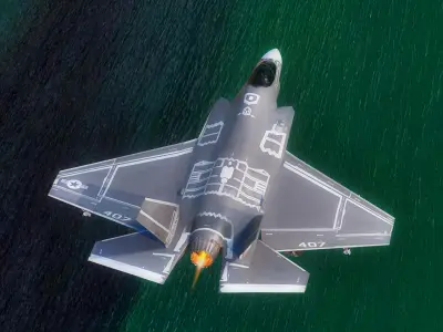 F35C Lightning II -Rigged - with high resolution cocpit Low-poly 3D model