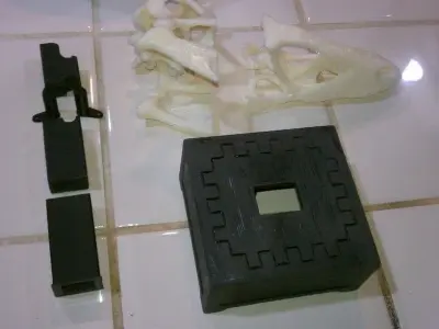 Animatronic Dinosaur Skull Free 3D print model