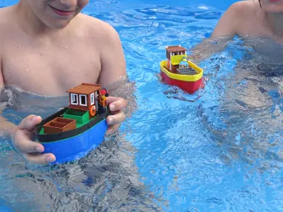 Small fishing boat by Printed-Toys Free 3D print model