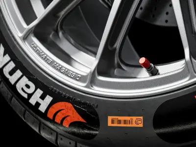 Hankook Formula E 2023 315 40 ZR18 METALNESS 3D model