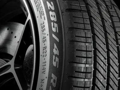 Pirelli AS Plus 3 285 45 R22 3D model