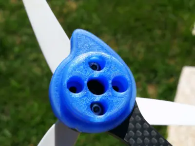 Sliding landing gear for freestyle fpv drone nazgul5 3D print model