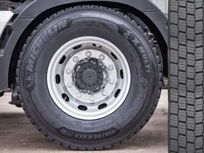 Tire wheel  Michelin X Multi por Truck bus and Trailer Low-poly 3D model