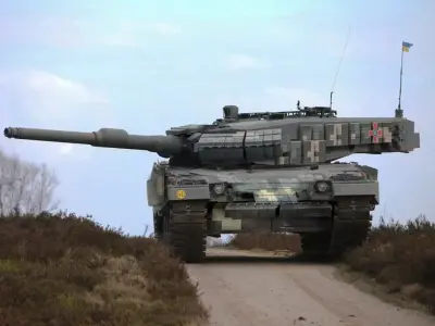 Leopard 2A4 Krauss Maffei Wegmann Free 3D print model