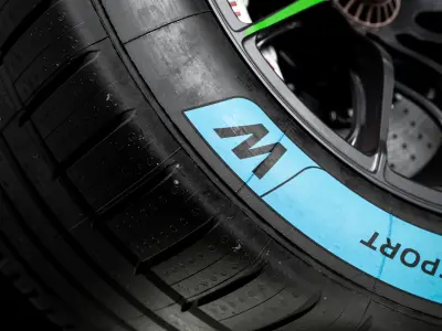 MICHELIN Pilot Sport Hypercar GTP 34 71 18 W 3D model