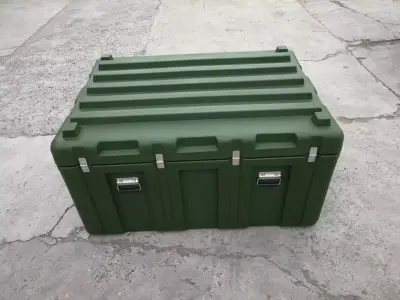 caja militar Free 3D model