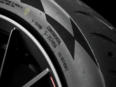 Continental Extreme Contact Force 265 35 ZR19 3D model