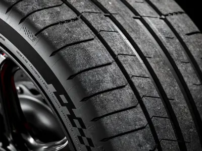 Michelin Pilot Sport S 5 305 30 21 107Y XL 3D model