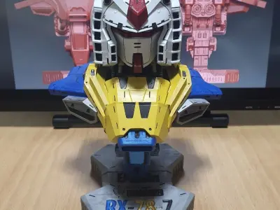 rx-78-7-gundam-bust-1 gundam statue 3D print model