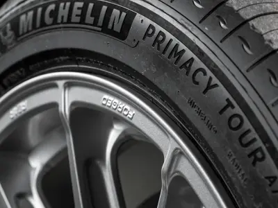 Michelin Primacy Tour 245 45 R20 3D model
