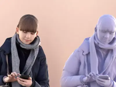 Lisa 10991 Sitting Girl In Winter Outfit With Phone Free 3D model