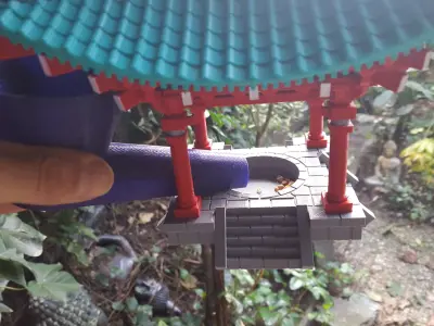 Bird Seed Dispenser Free 3D print model