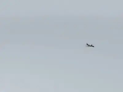 747 400 with emergency slides Free 3D model