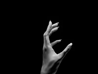 Female Hand Low-poly 3D model