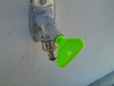 Key for outdoor water faucet Free 3D print model