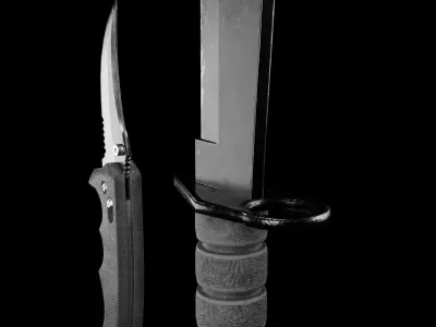 Lowpoly Combat Knives Two Pack Low-poly 3D model