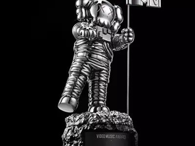 Kaws MTV Moonman Video Music Awards Trophy for Print 3D print model