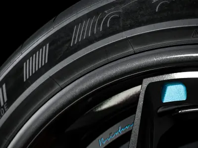 MICHELIN Pilot Sport Cup 2 R 335 30 ZR20 108Y MO1 3D model