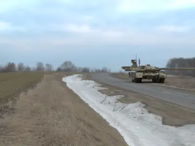 Battle-Worn Camouflaged T90MS Tank - Realistic 3D Model Low-poly 3D model