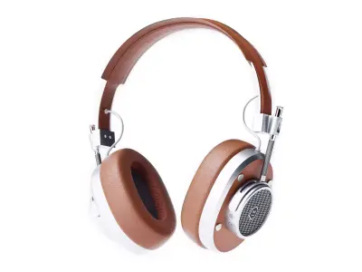 Master Dynamic Headphone Low-poly 3D model