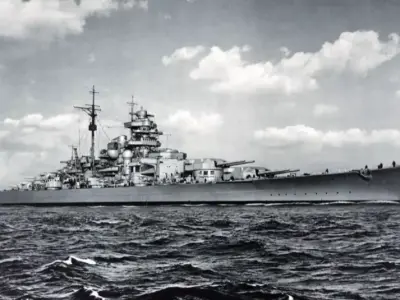 bismarck battleship person Free 3D model