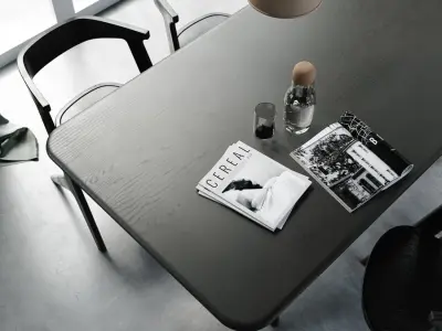  Replica Rounded Table Model, Black 