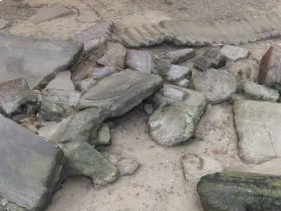 Ruins - High and Low Poly Versions Low-poly 3D model