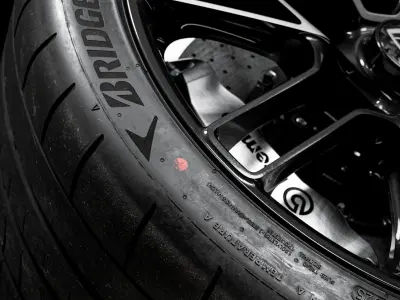 Bridgestone Potenza Race 305 30 ZR20 3D model