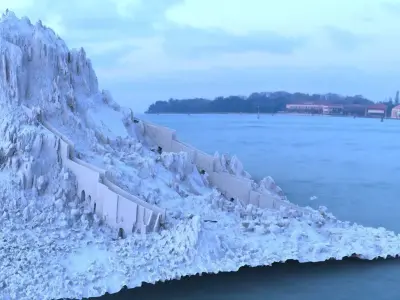 Fort wall in rocky terrain 3D model
