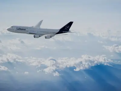 Boeing 747-8i 3D model