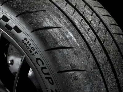 MICHELIN Pilot Sport Cup 2 R V3 265 35 ZR20 99Y 3D model