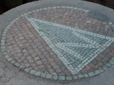 Historic Cobblestone Pavement Pattern Low-poly 3D model